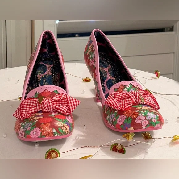 🚨Sold Out🚨 Irregular Choice Kanjanka Pumps, size 39 (US 8) - Picture 11 of 17